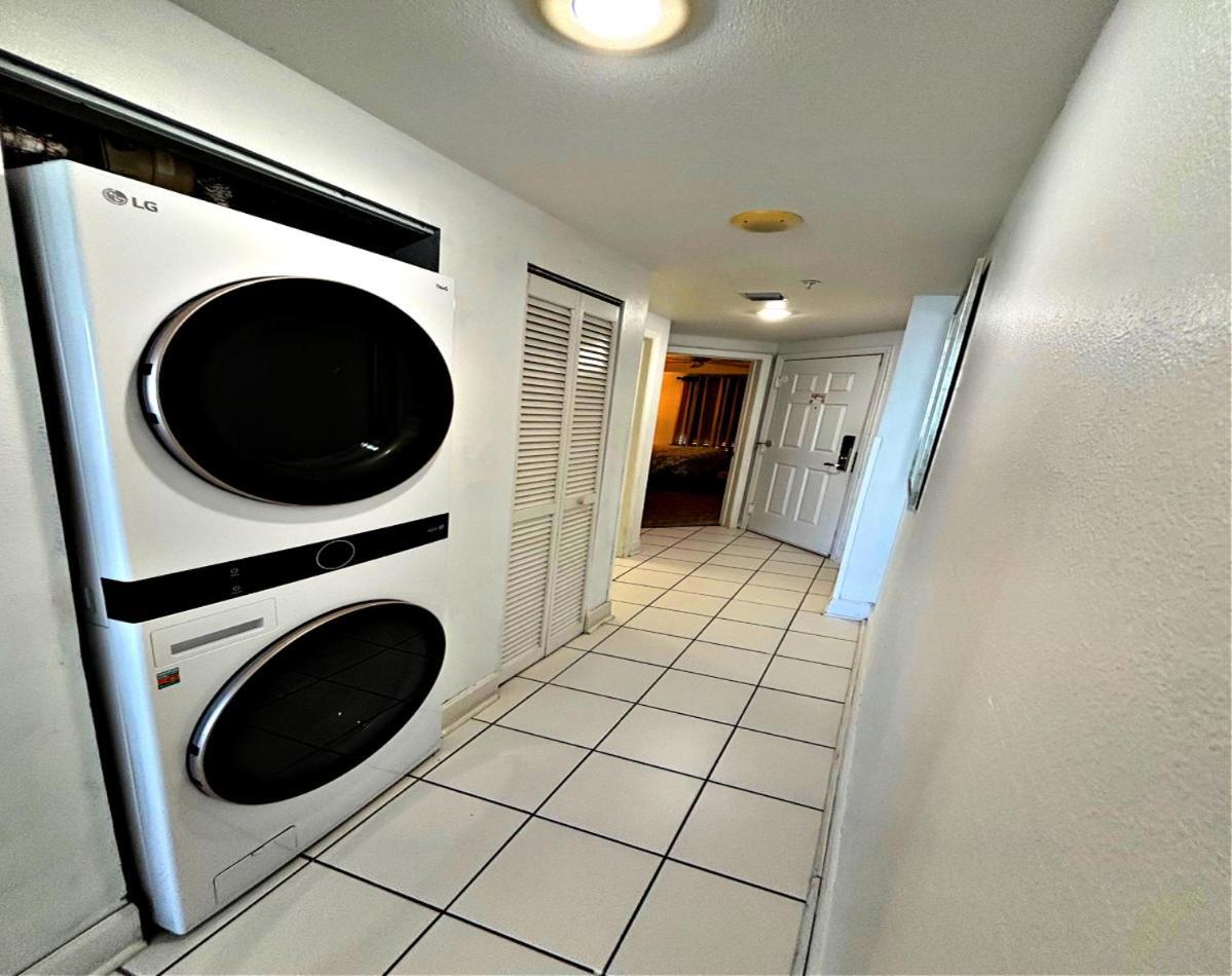 Vacation In Comfort And Luxury - 1 Bedroom Direct Oceanfront - Wyndham Ocean Walk Resort 1007 デイトナ・ビーチ エクステリア 写真